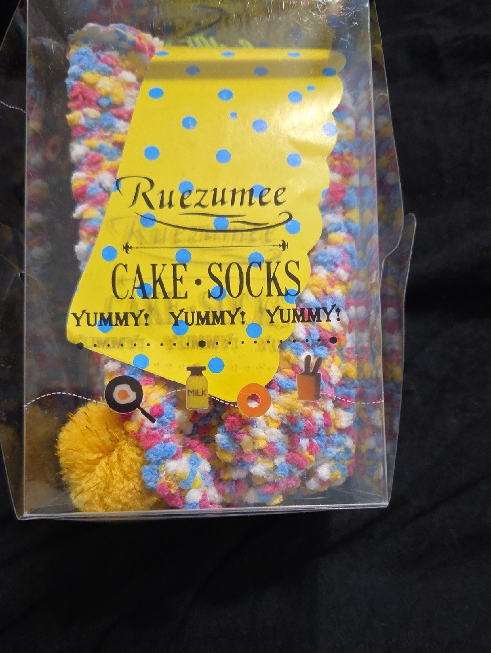 Ruezumee Cake Socks NWT